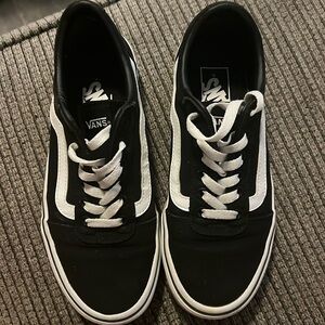 Black & White VANS